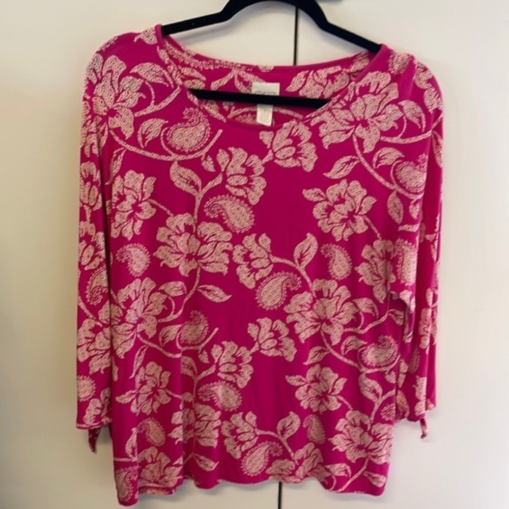 Chico’s size one top. Pink and cream colored. Size 1 Chico’s or size 8